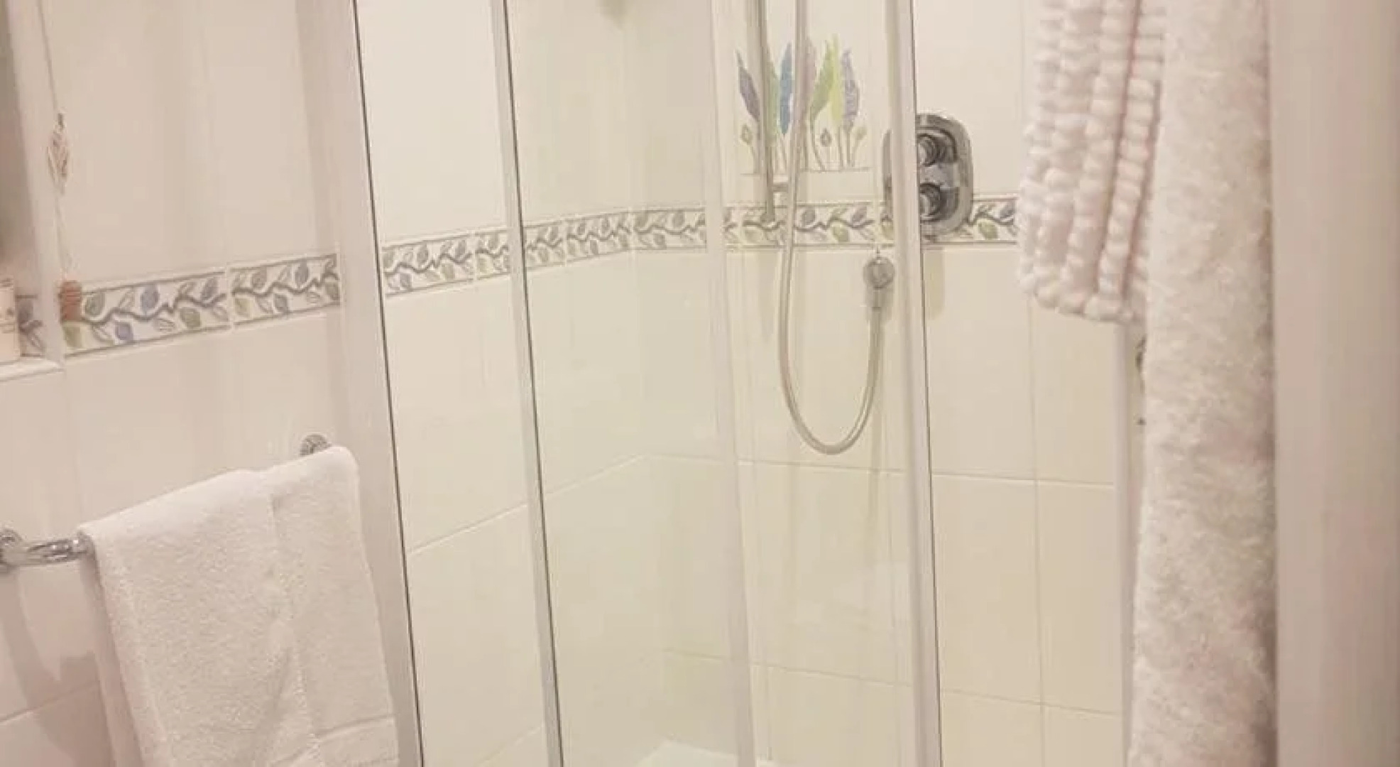 Les Bouviers Restaurant With Rooms