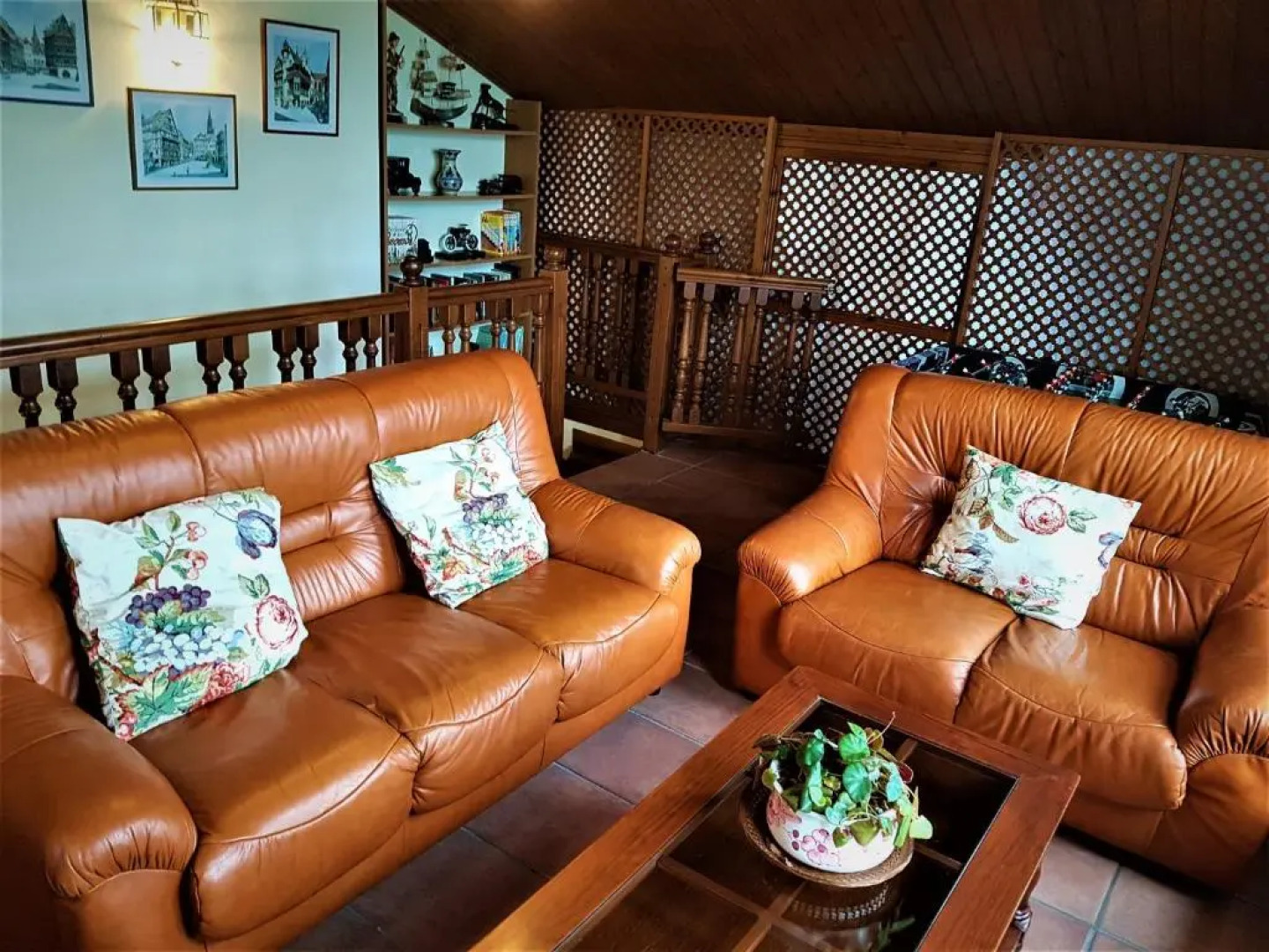 Trisqueles y Buganvillas