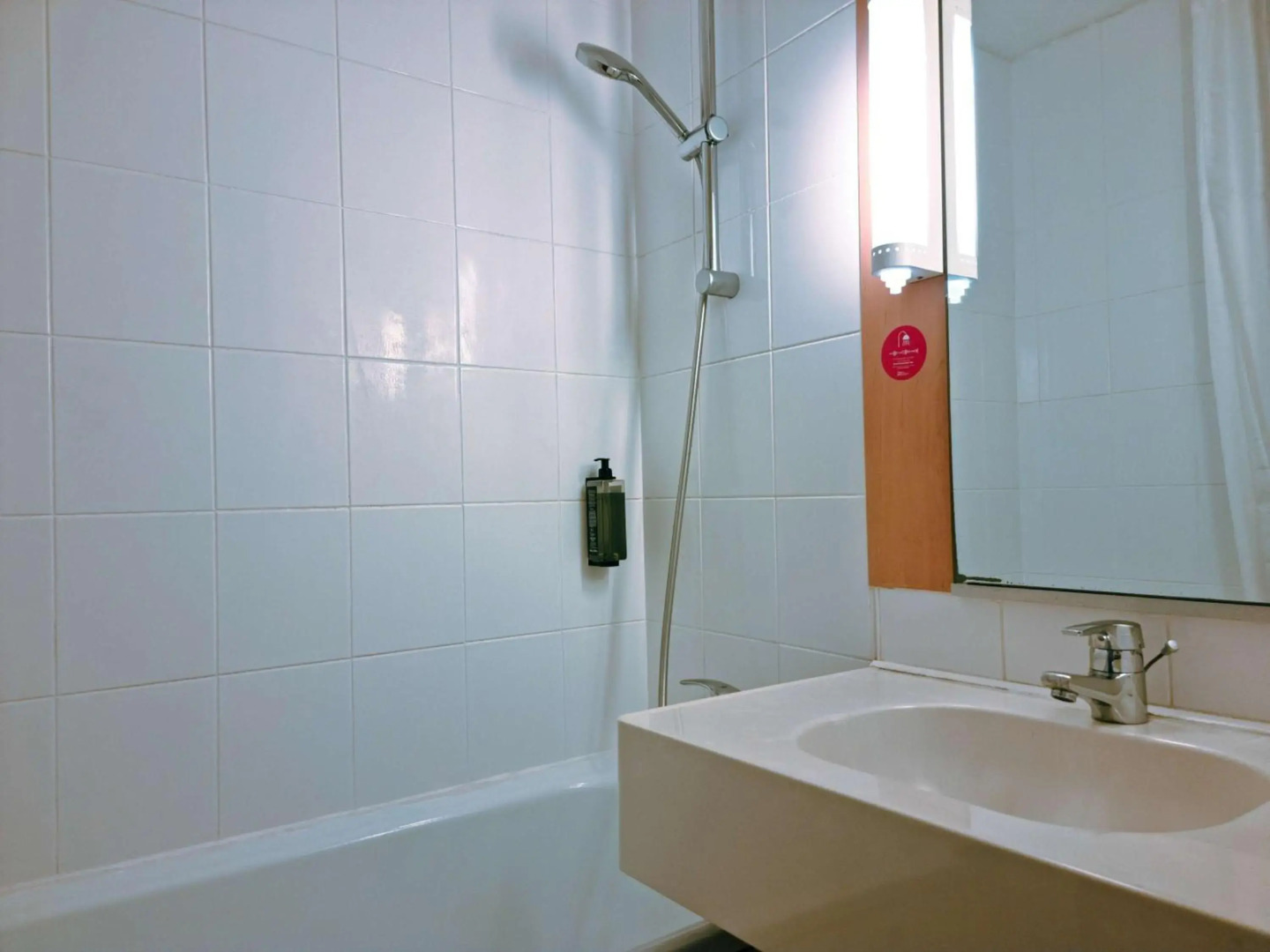 Brit Hotel Caen Herouville