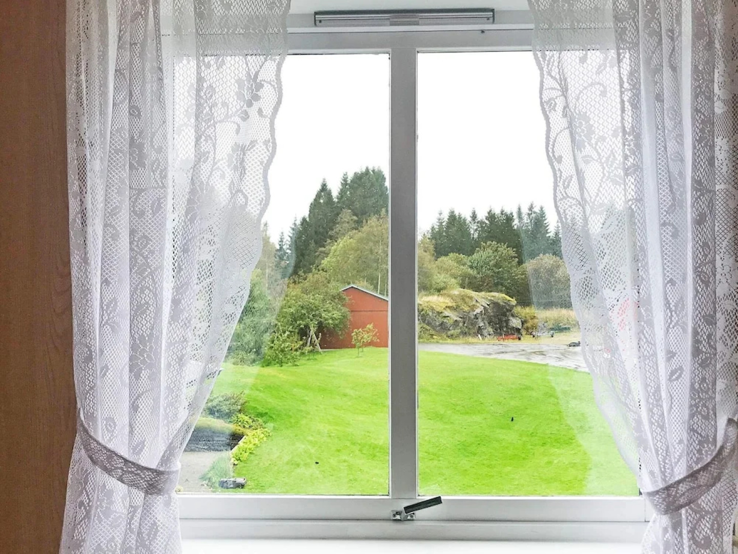 6 Person Holiday Home in Lonevåg