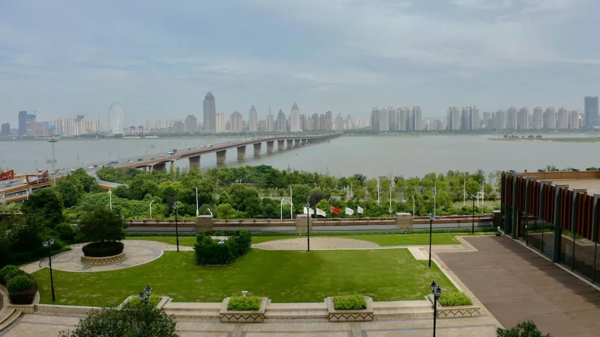 Nanchang Ligao Crowne Plaza Hotel