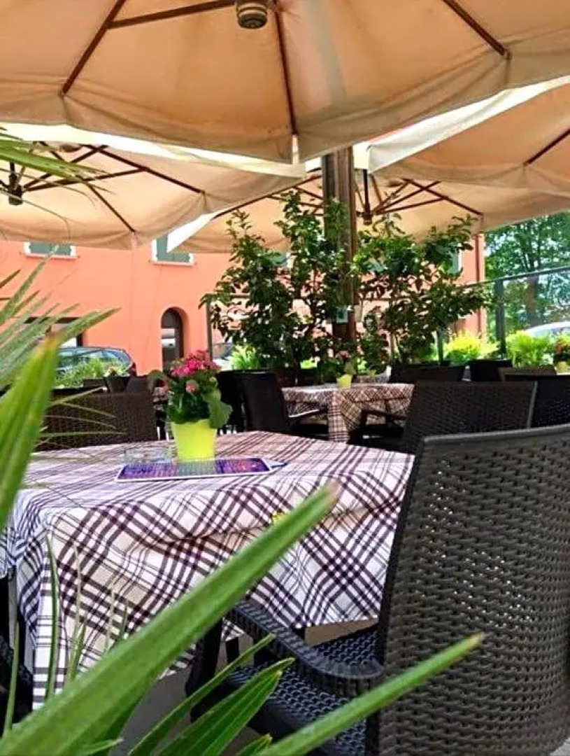 Antica Campione Rooms  Hostel