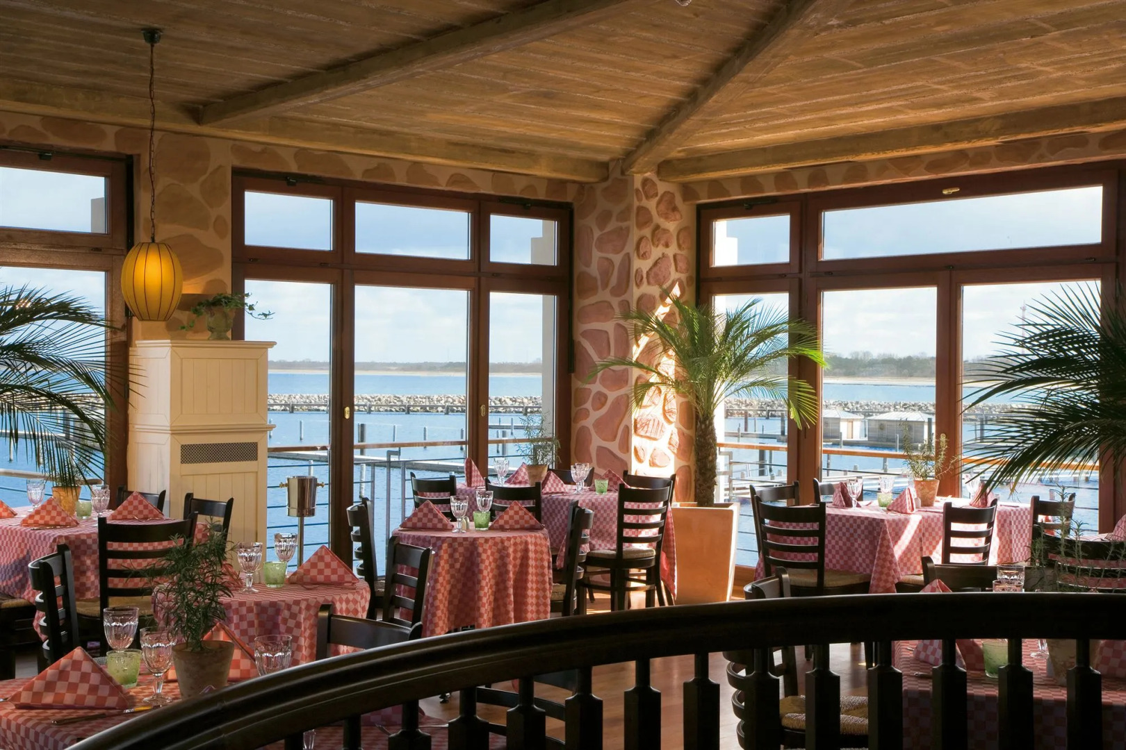 Yachthafenresidenz Hohe Duene