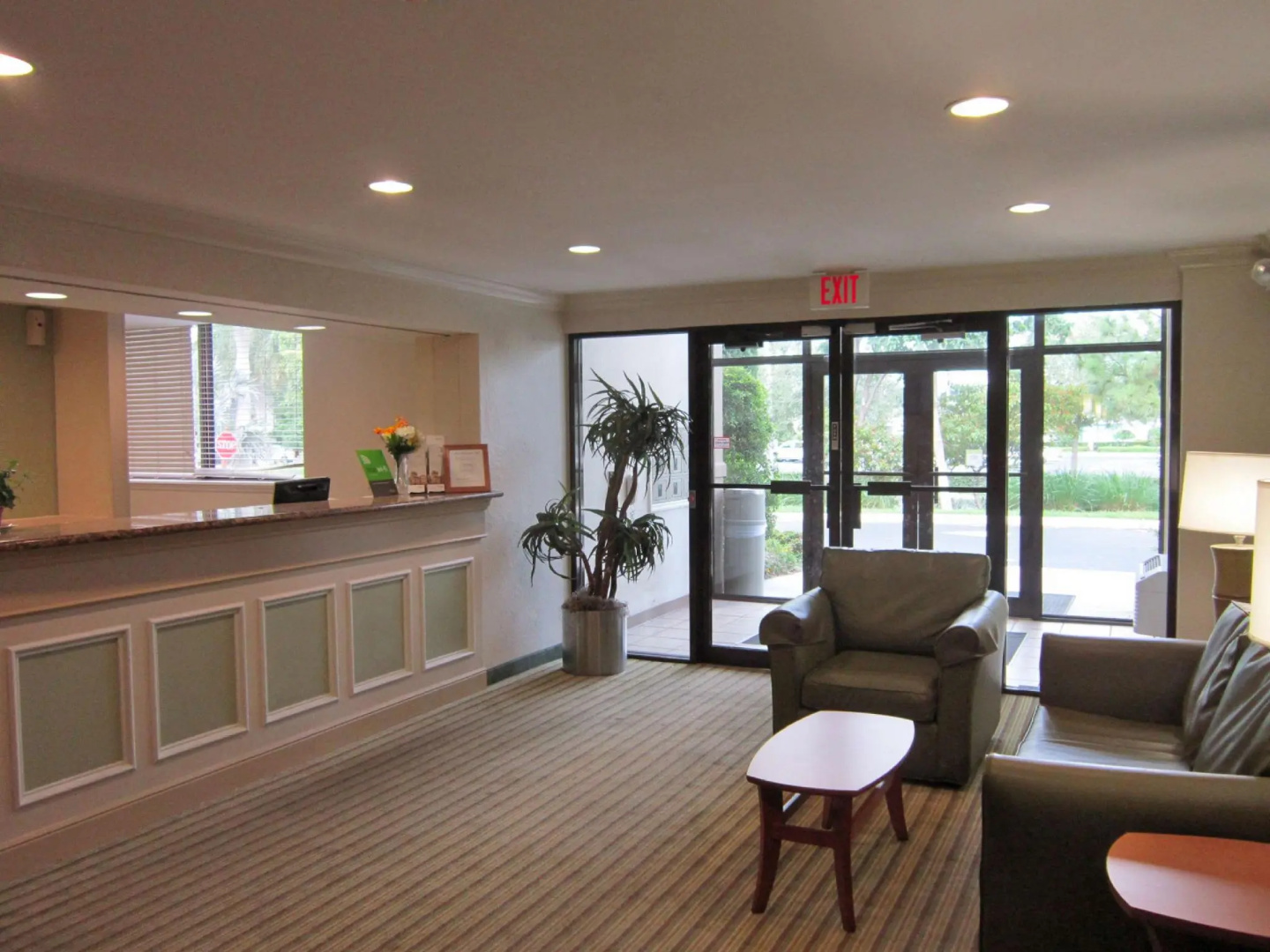Extended Stay America Suites Ft Lauderdale Cyp Crk NW 6th Wy