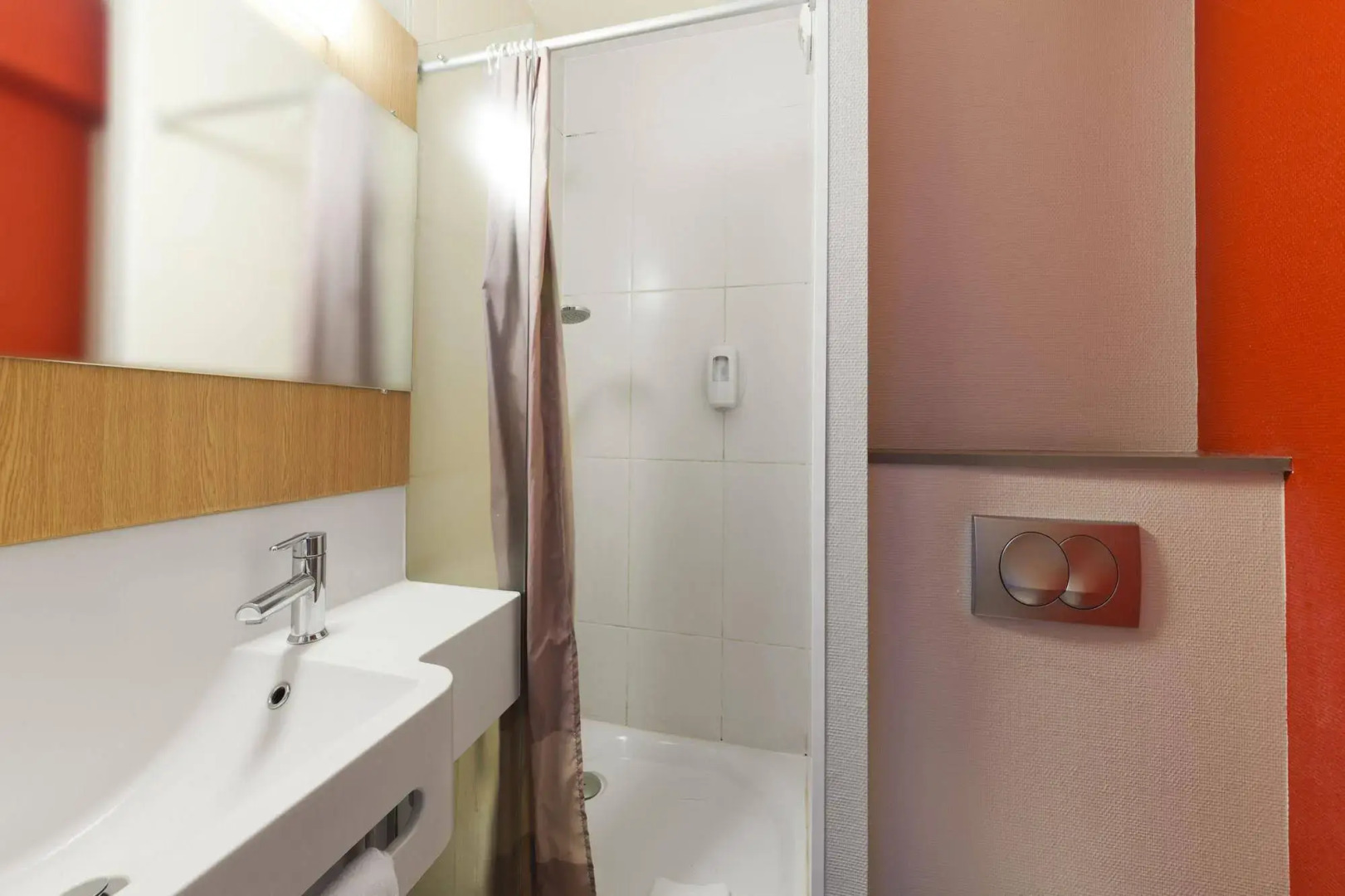 B&B HOTEL Rennes Ouest Villejean