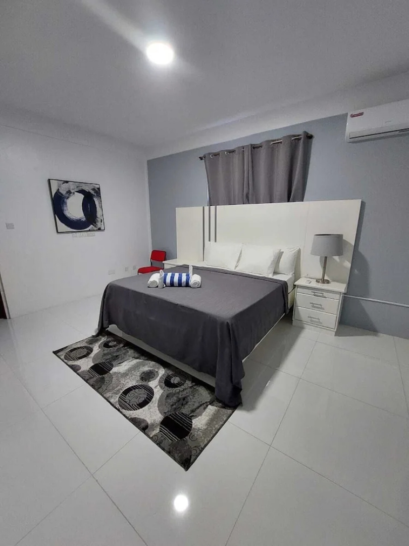 3Bd Luxury Villa Located in Prime Loc