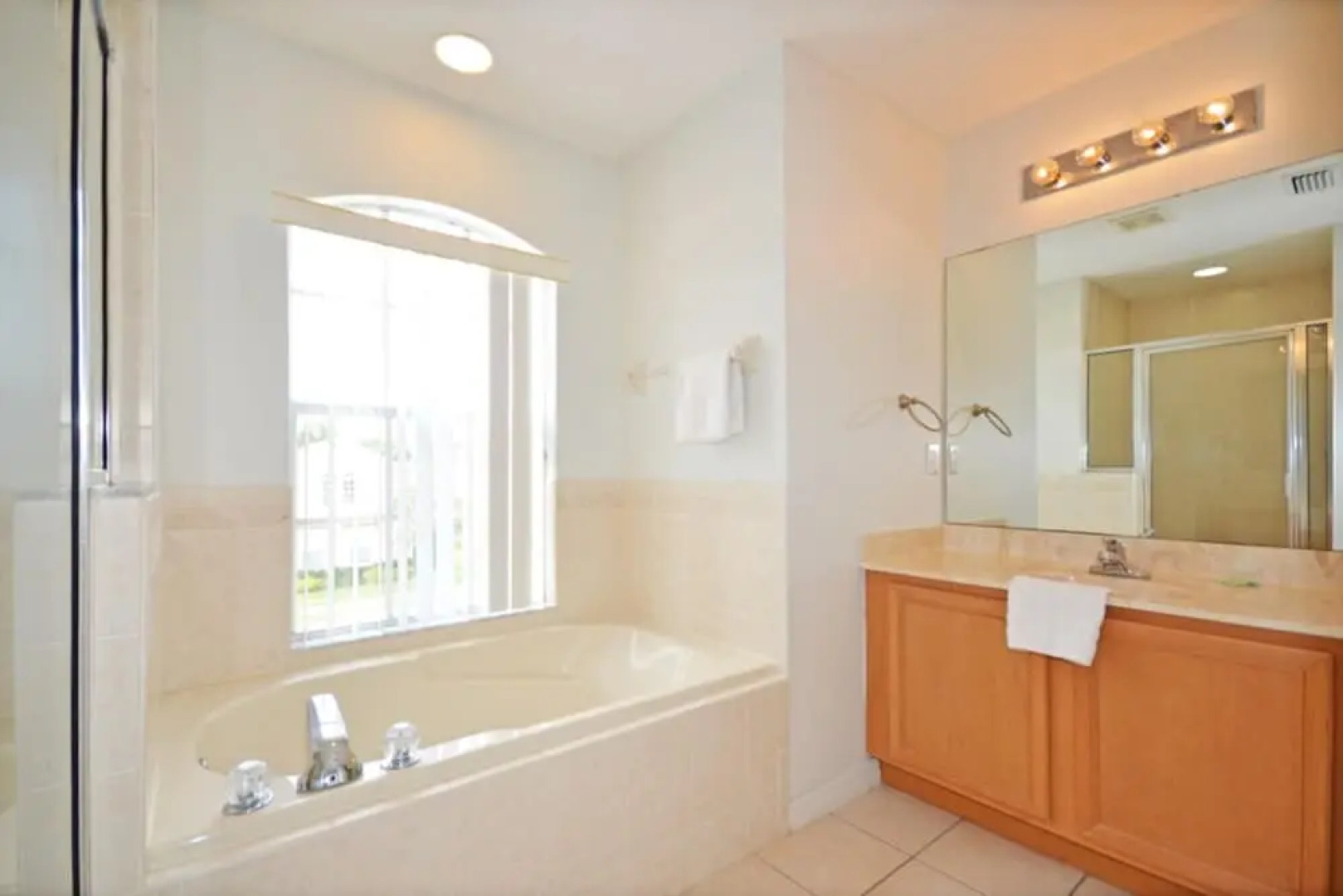 Calabay Parc at Tower Lake 288383