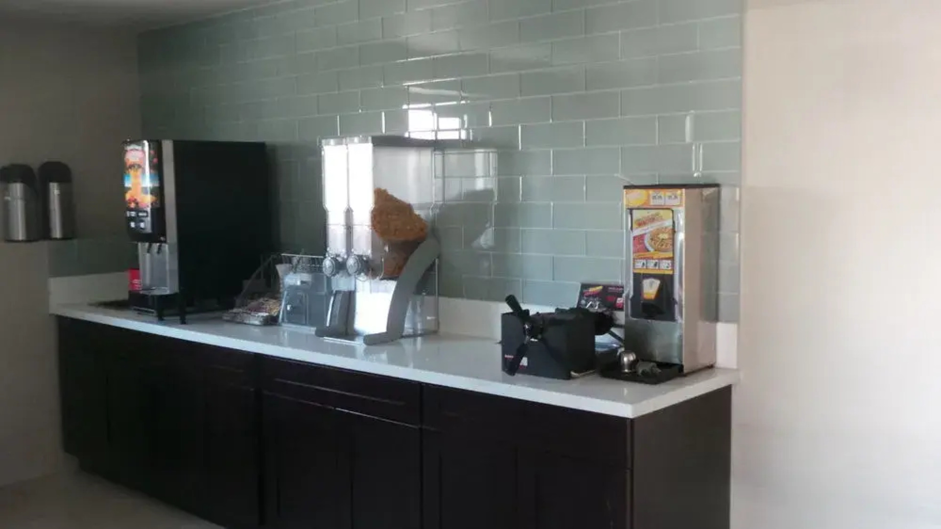 Super 8 Imperial Beach