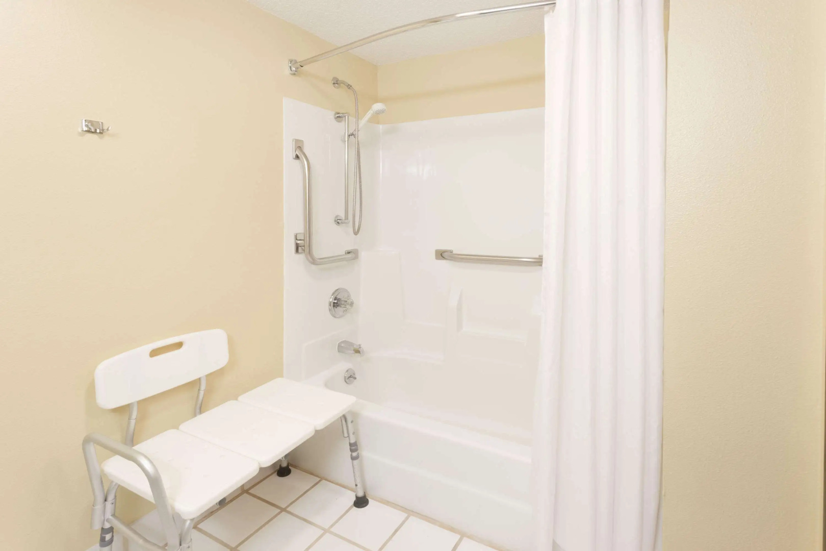 Super 8 by Wyndham Ottawa Starved Rock