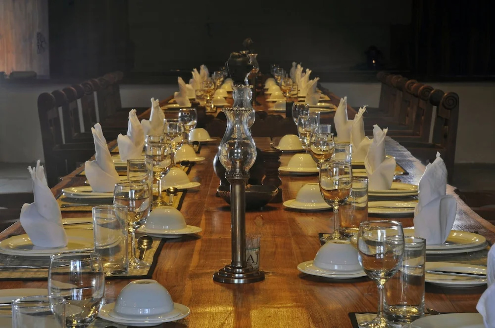 Pugdundee Safaris - Kanha Earth Lodge