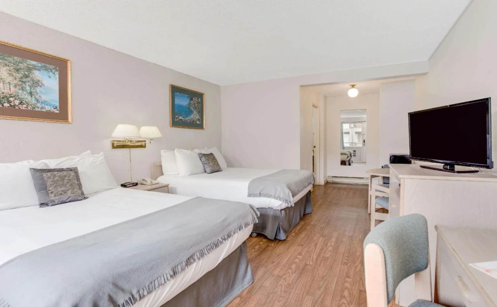 Howard Johnson Inn Enderby