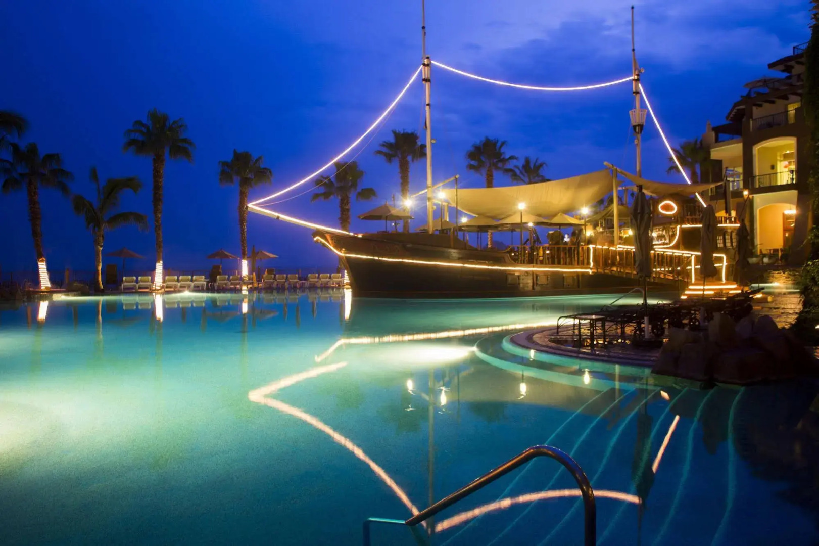 Villa del Arco Residences