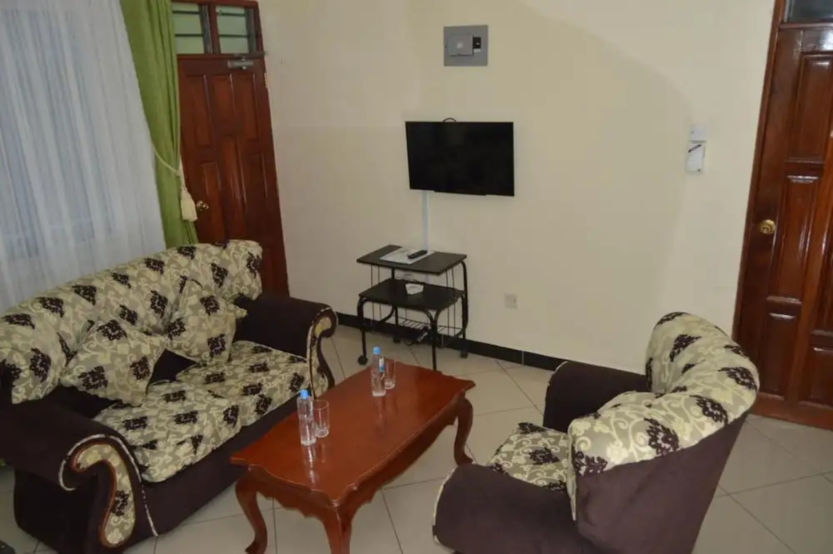 Prime Comfort Hotel & Apartments