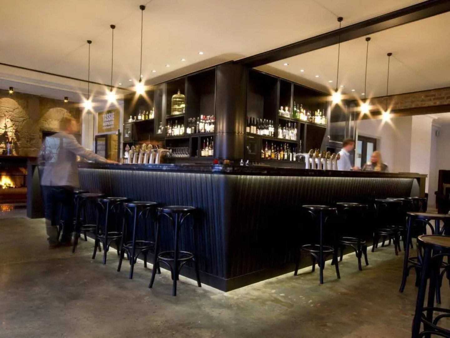 Tassie Backpackers @ The Brunswick Hotel