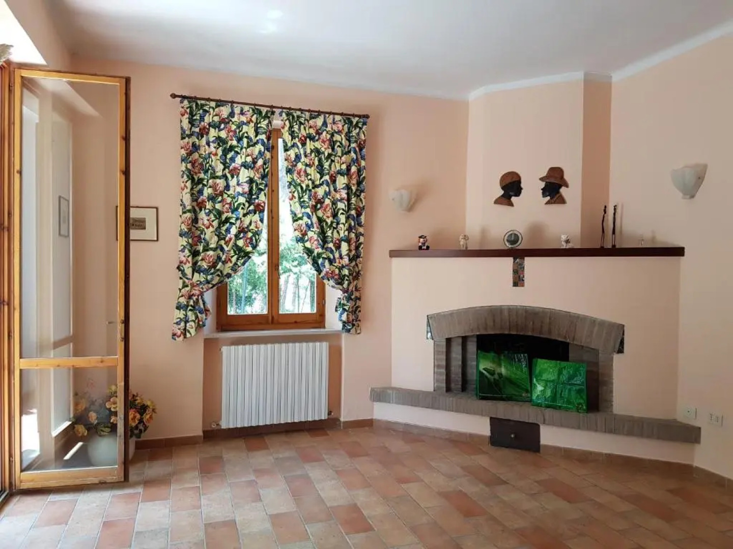 41 Via Castello Farneto