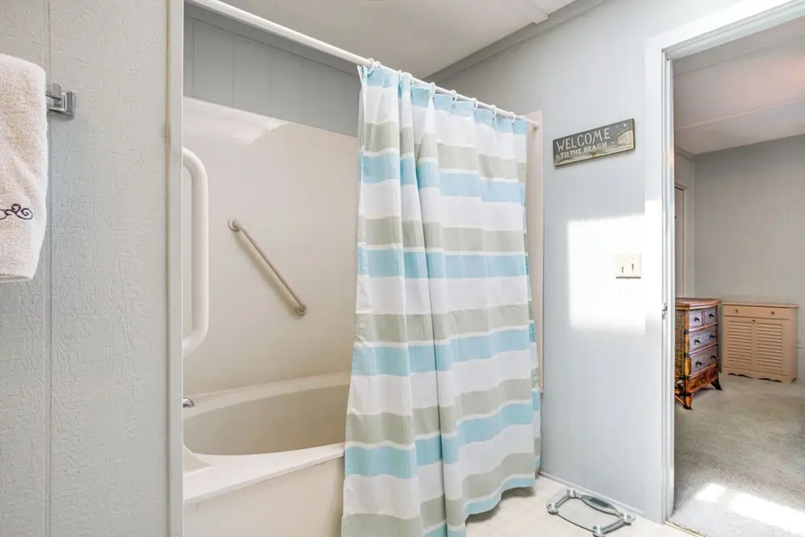 2 Mi to Beach: Gem w/ Enclosed Patio in Selbyville