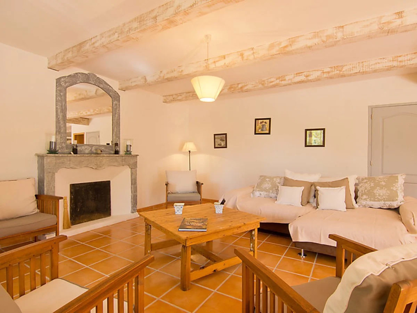 House LOlivier L'isle sur la Sorgue