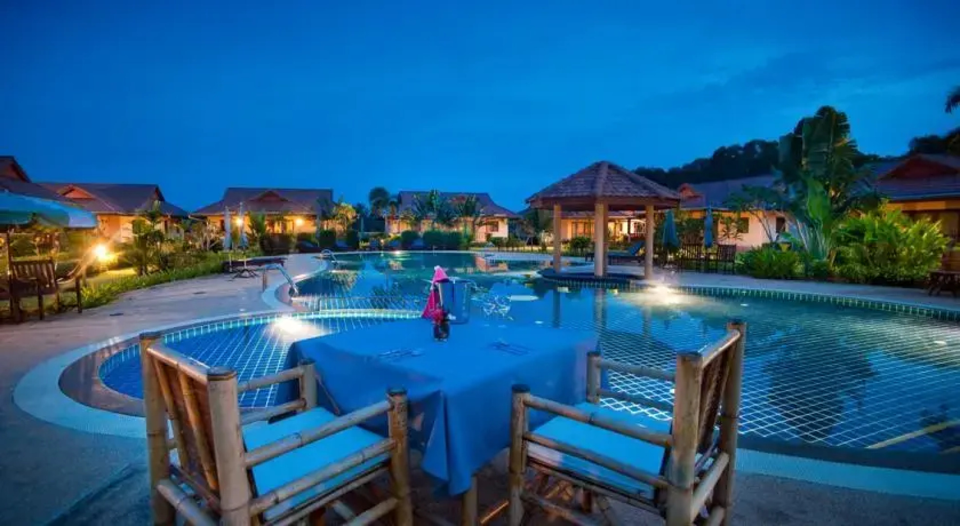 Mali 12 Krabi Sunset Village