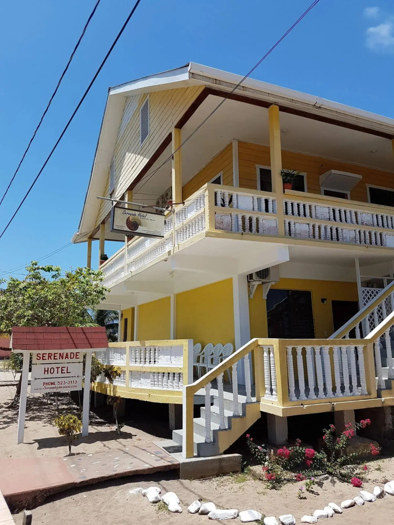 Serenade Hotel