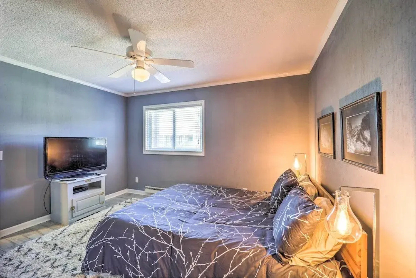 Resort Amenities: Beech Mtn Condo Near Skiing!