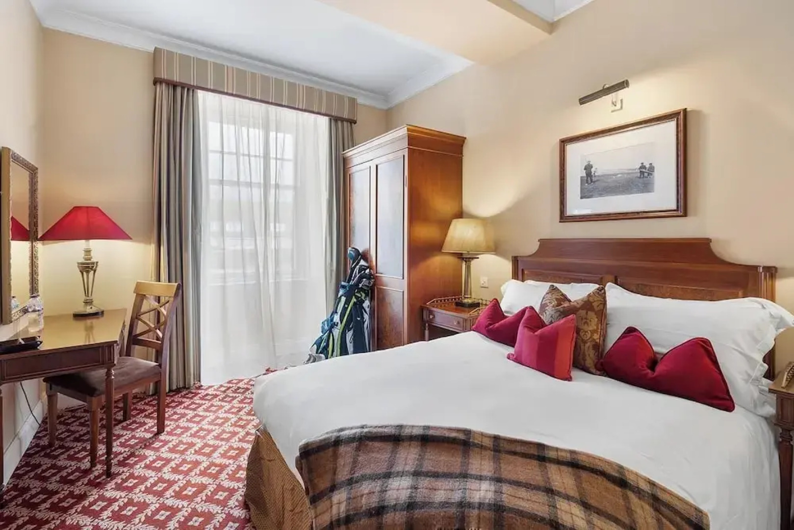 The Ugadale Hotel and Cottages