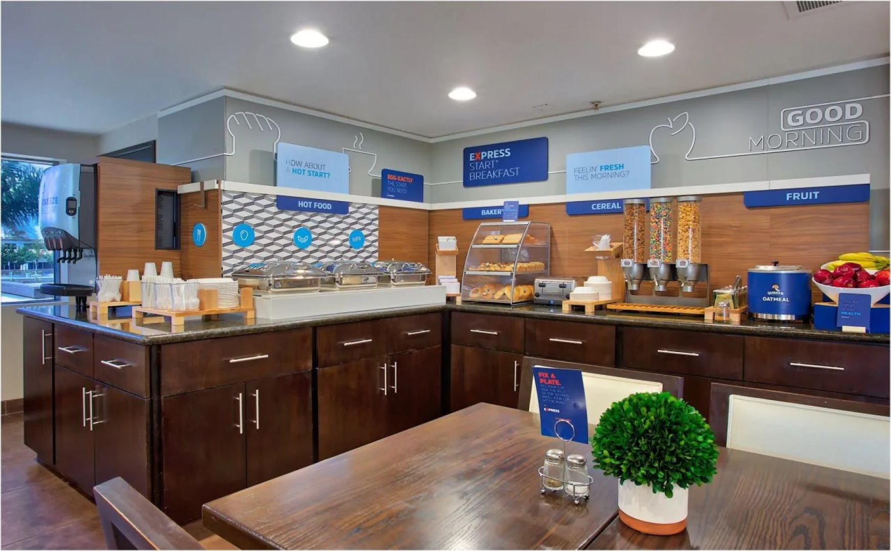 Hampton Inn by Hilton Costa Mesa Newport Beach