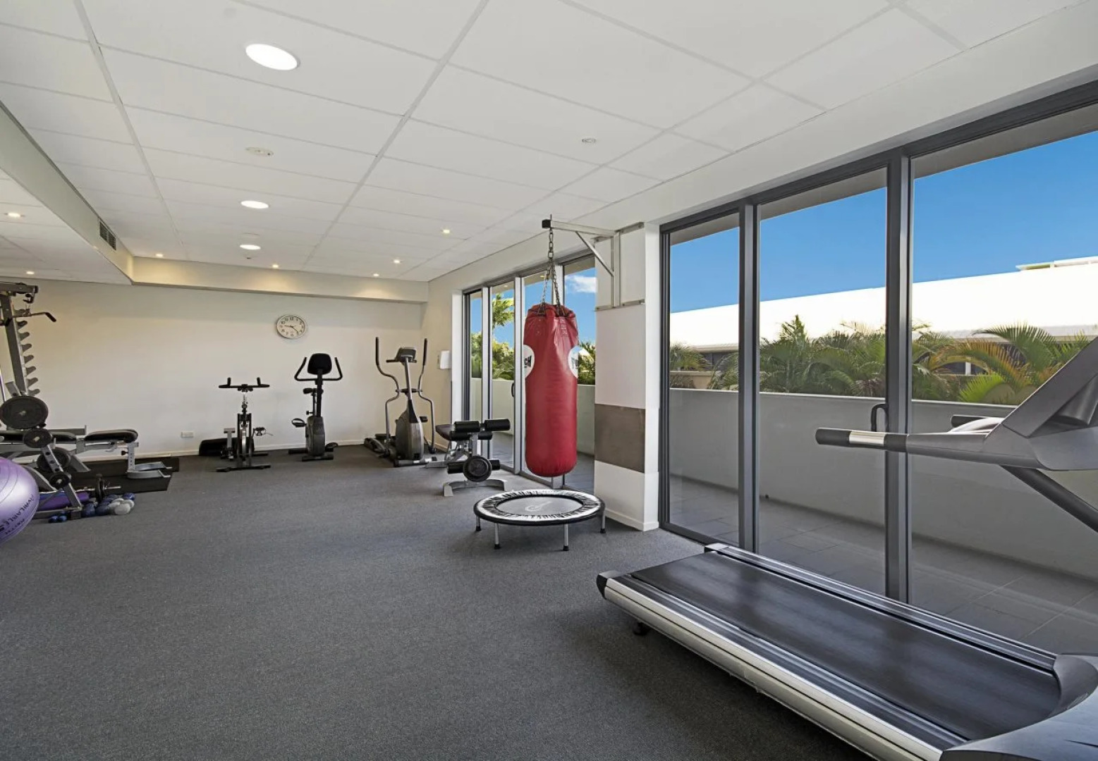 Space Holiday Apartments