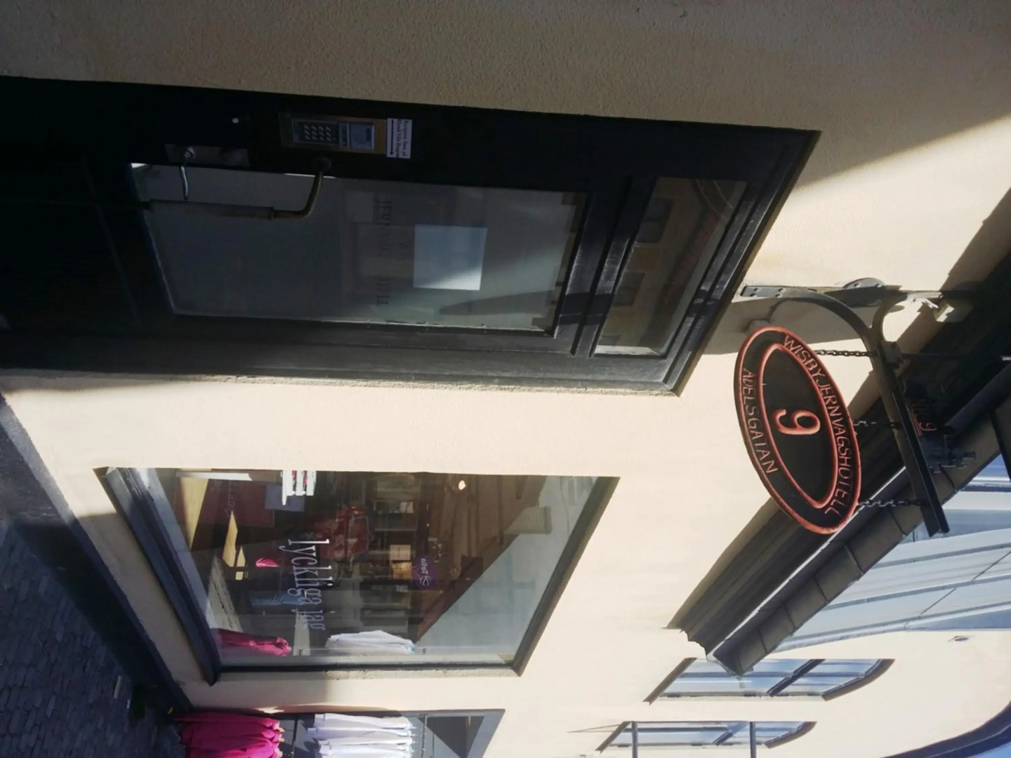 Adelsgatan Bed & Breakfast