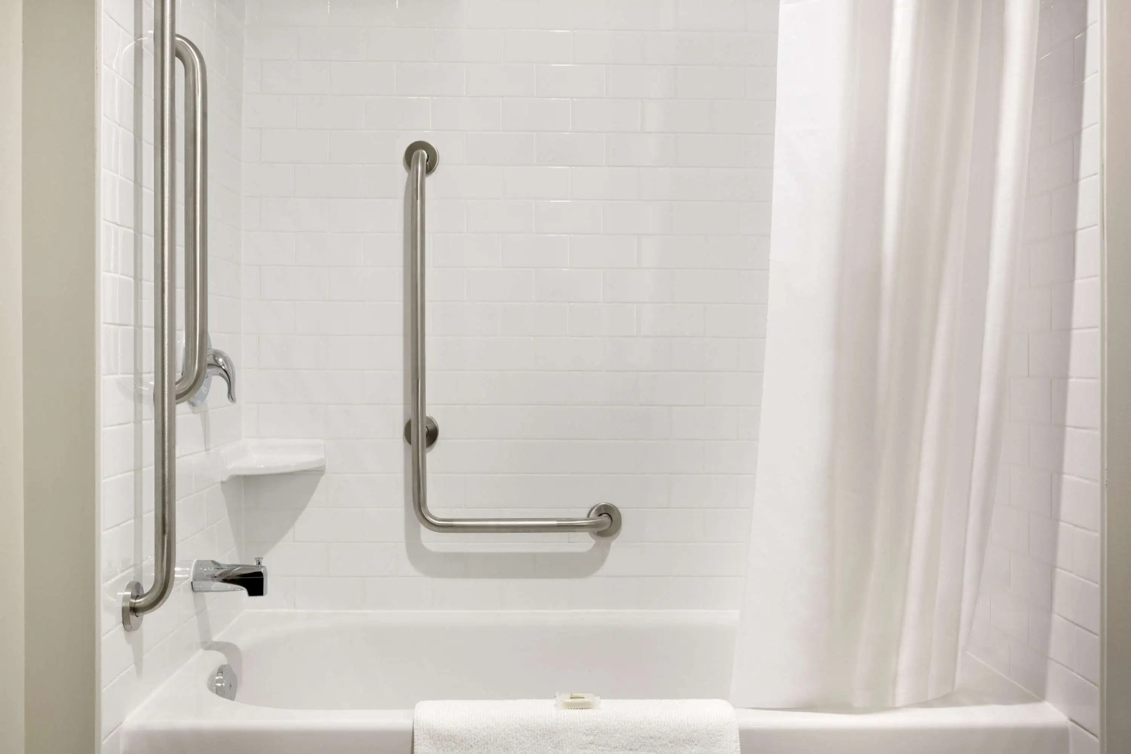 Days Inn & Suites by Wyndham Lindsay