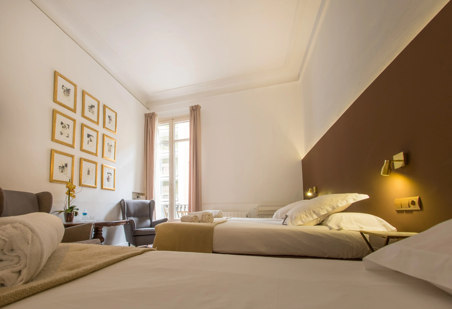 Mihlton Barcelona Boutique B&B