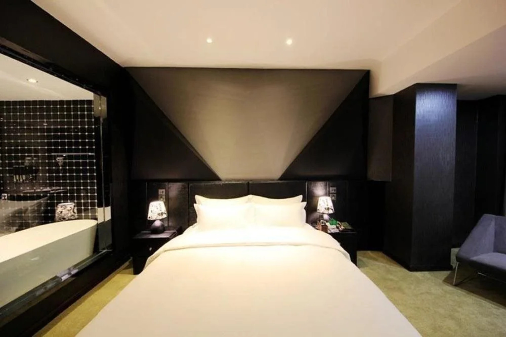 Luoyang Mubin Business Hotel