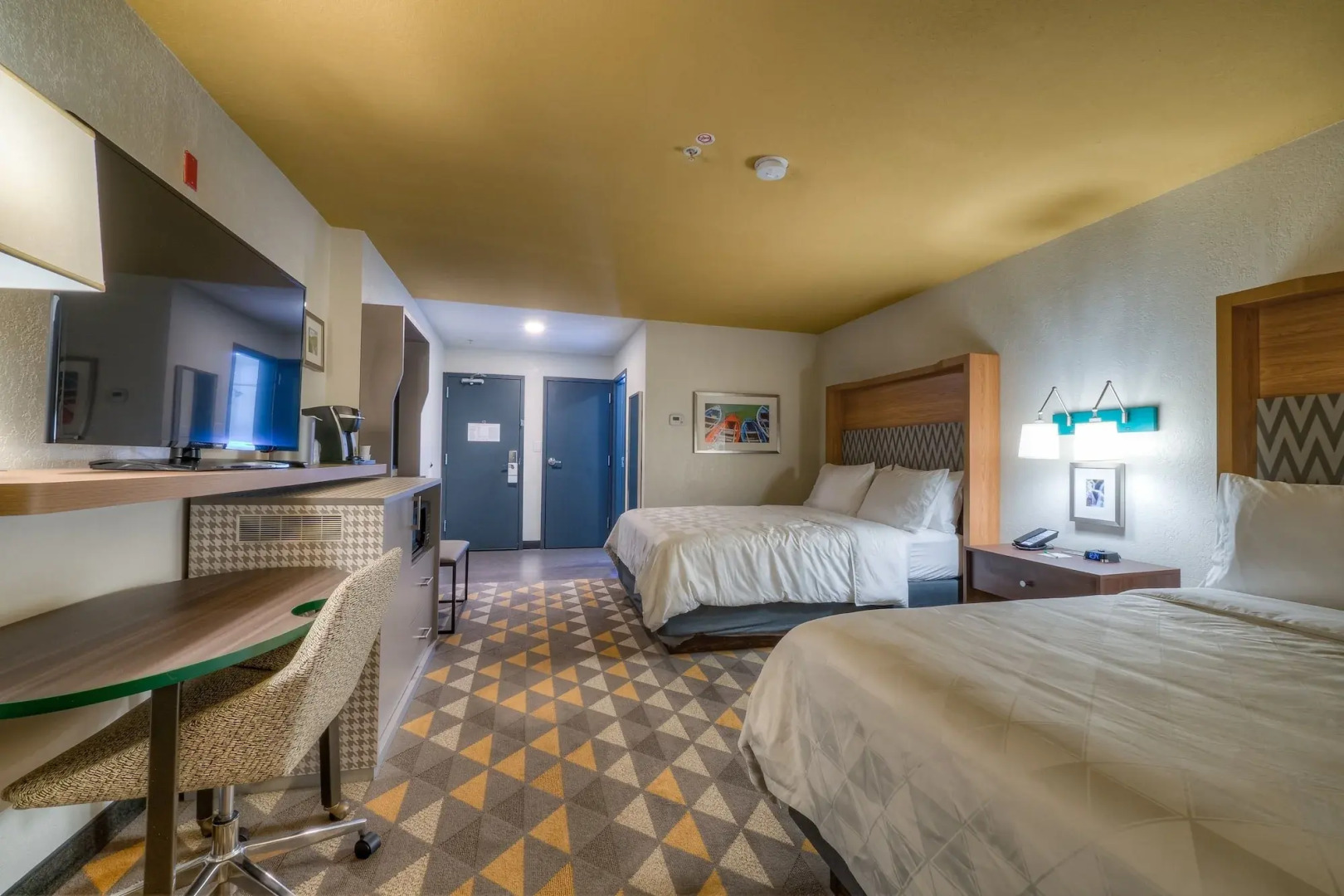 Holiday Inn Tacoma Mall by IHG