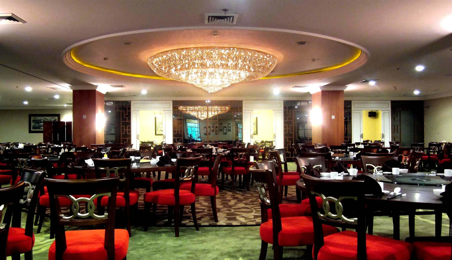 Emerald Garden International Hotel