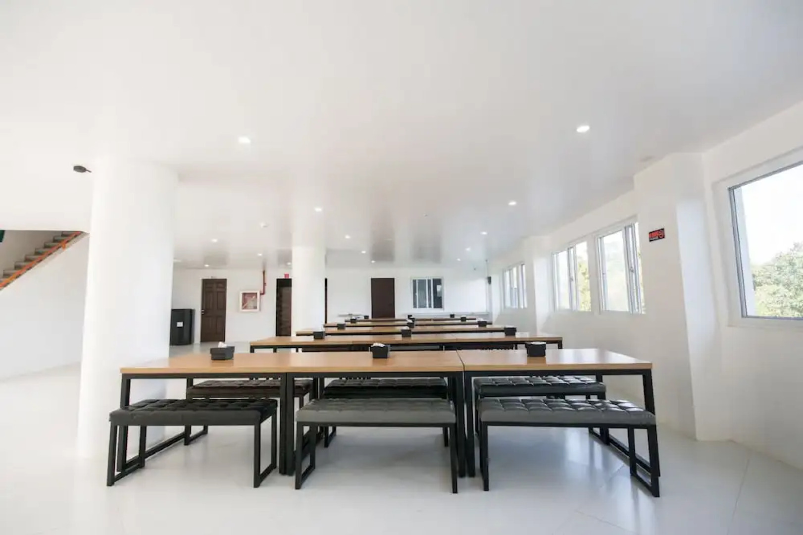 Boracay Coco English Resort