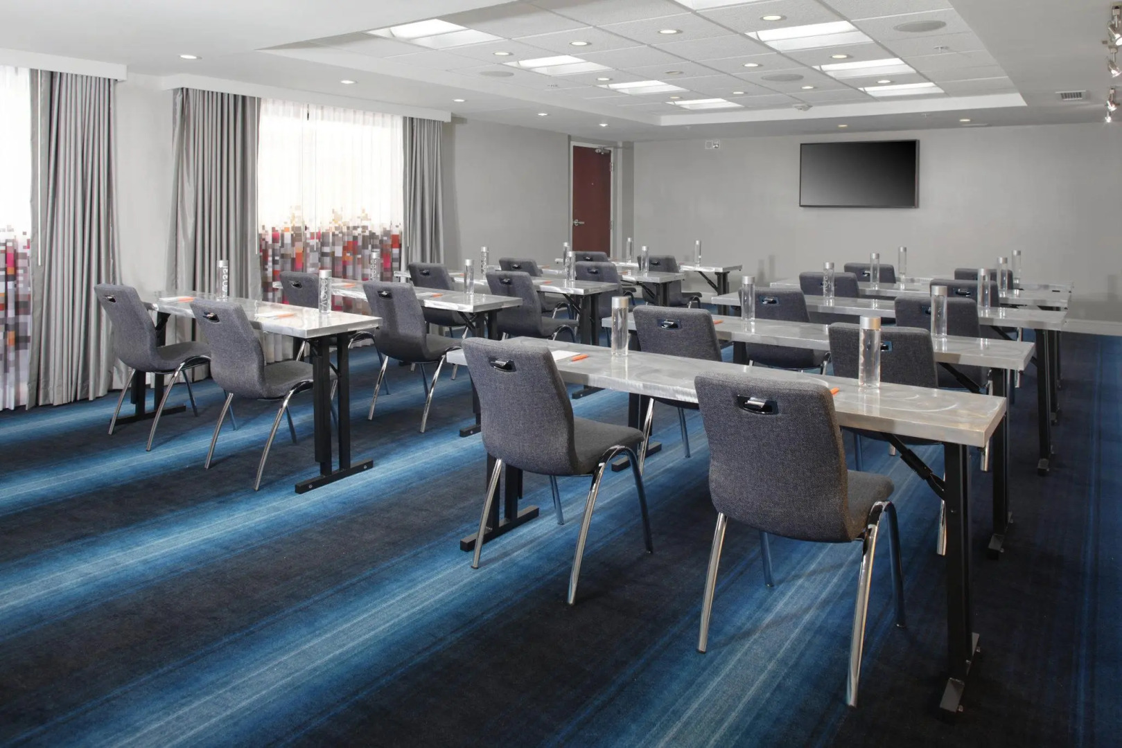 Aloft Nashville West End