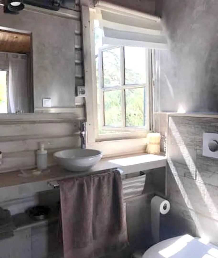 Bungalow With one Bedroom in Madrigueras, With Private Pool, Enclosed Garden and Wifi