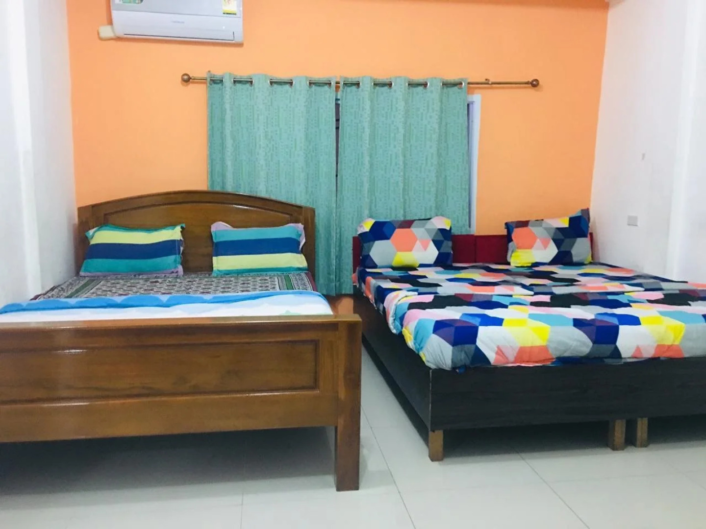 Papa Ji Hotel and Restaurant