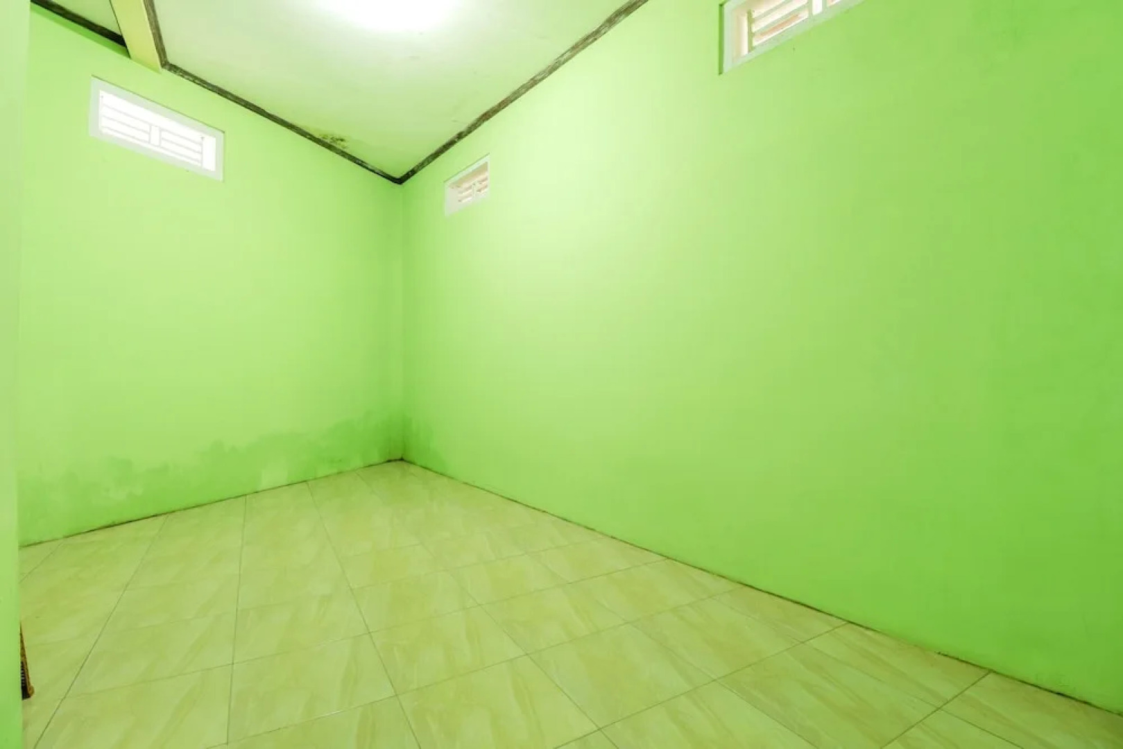 Penginapan Roro Mendut by ZUZU