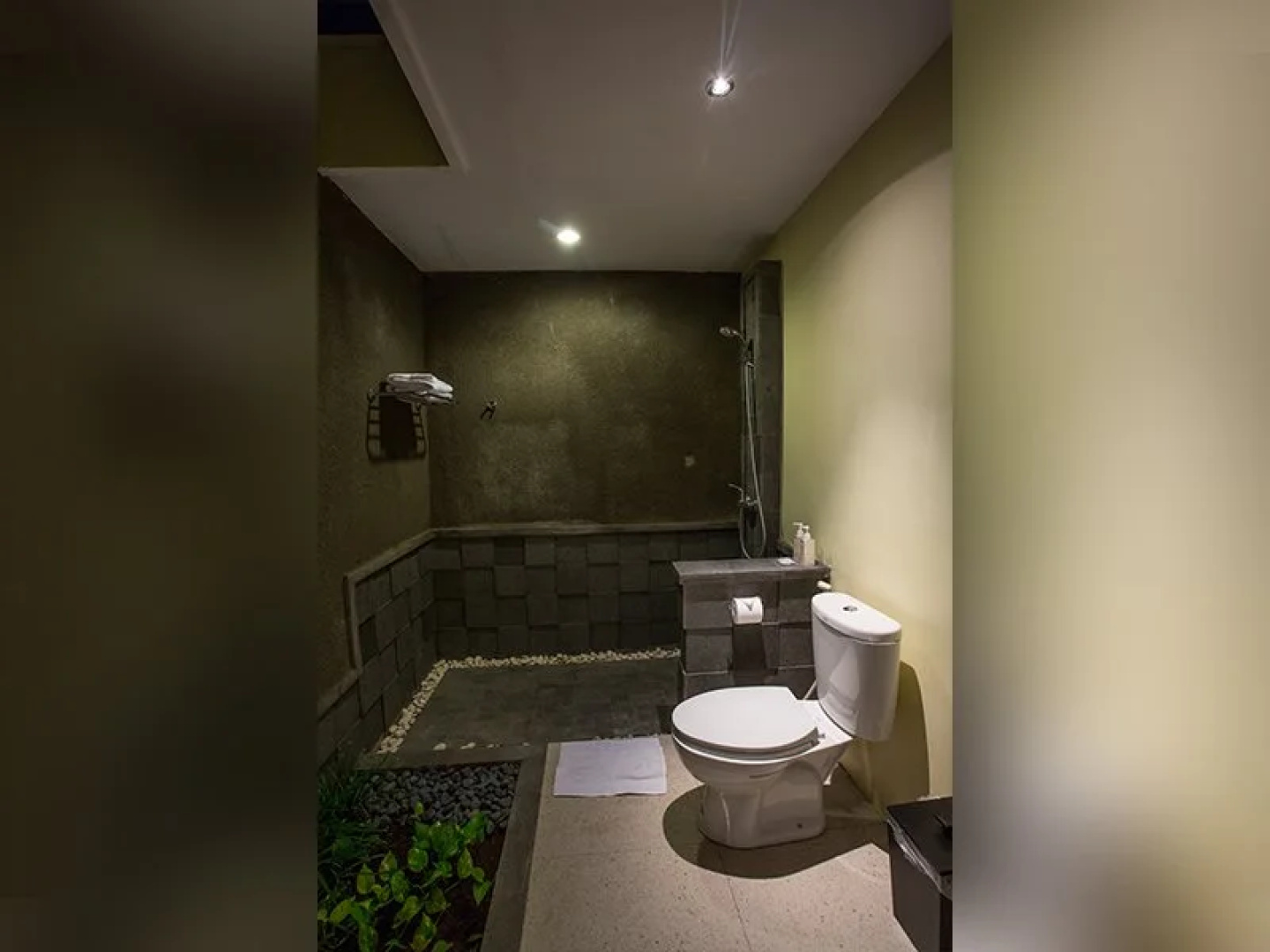 Cottage Wisata Paiton