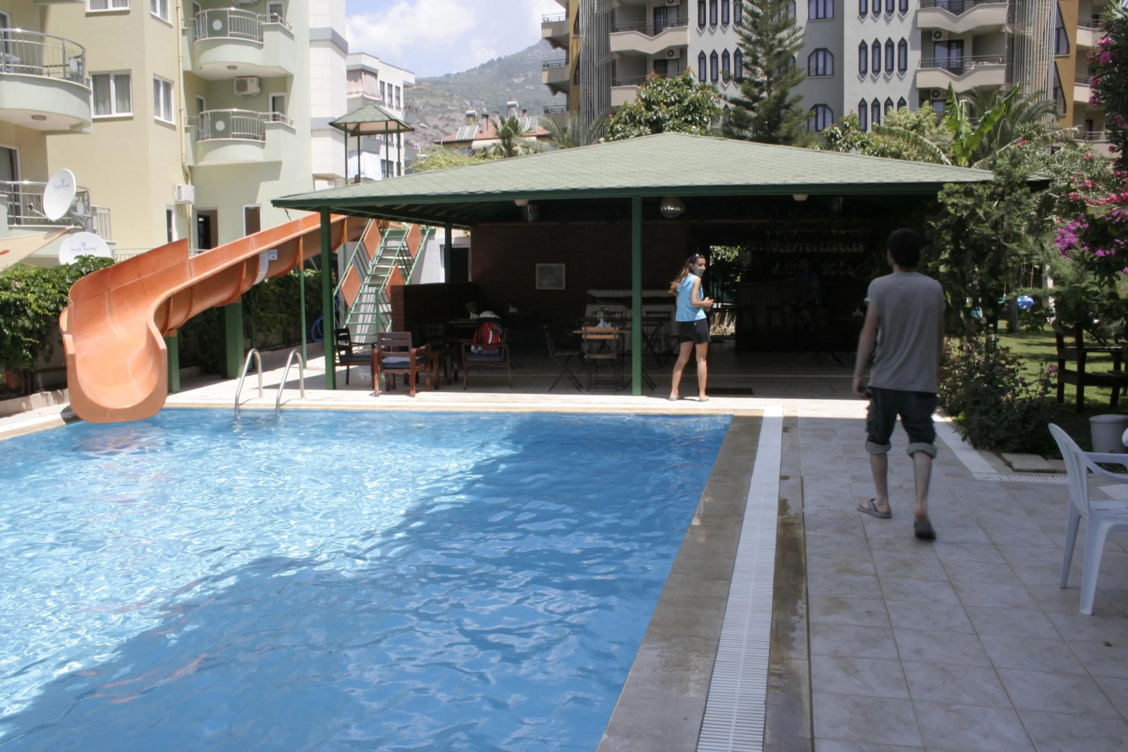 The S Apart & Suites Hotel