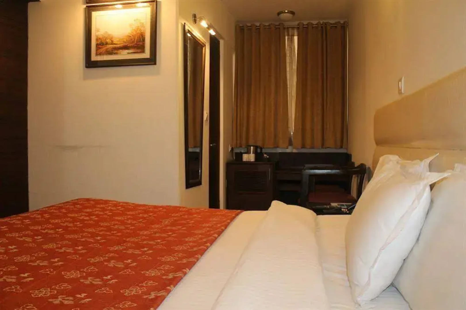 Hotel Asian International