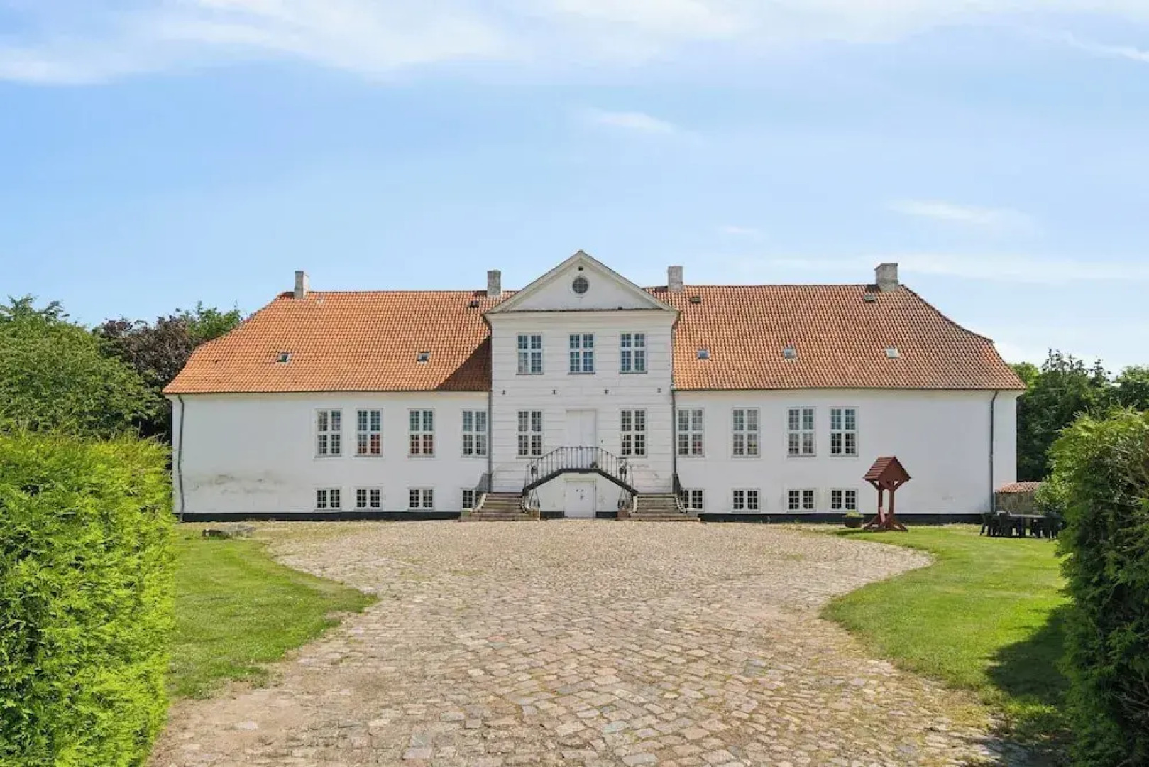 Hindemae Estate An Exclusive Experienc