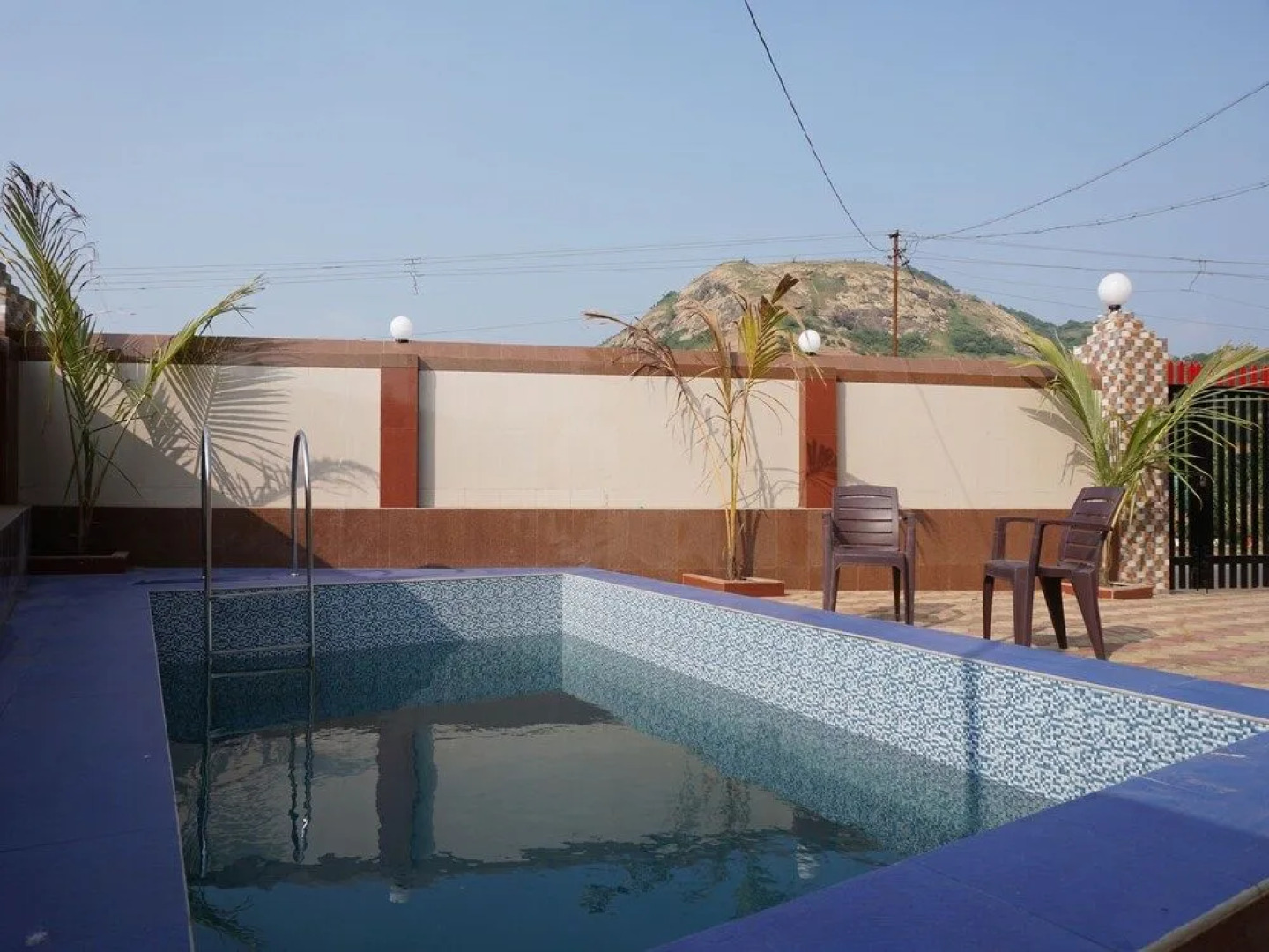 OYO 24793 Eagle Villa