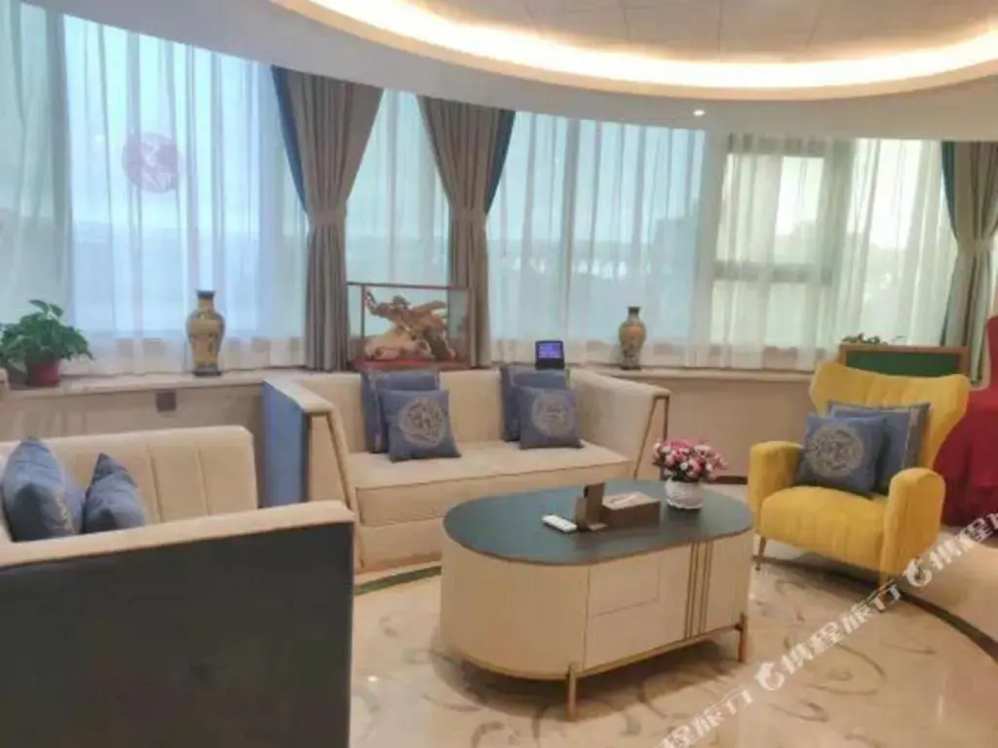 Sanya International Hotel