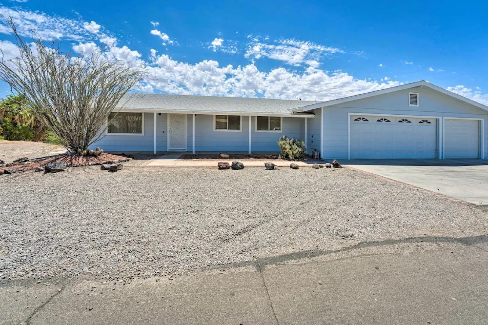 Bullhead City Home < 1/2 Mi to River & Boat Launch