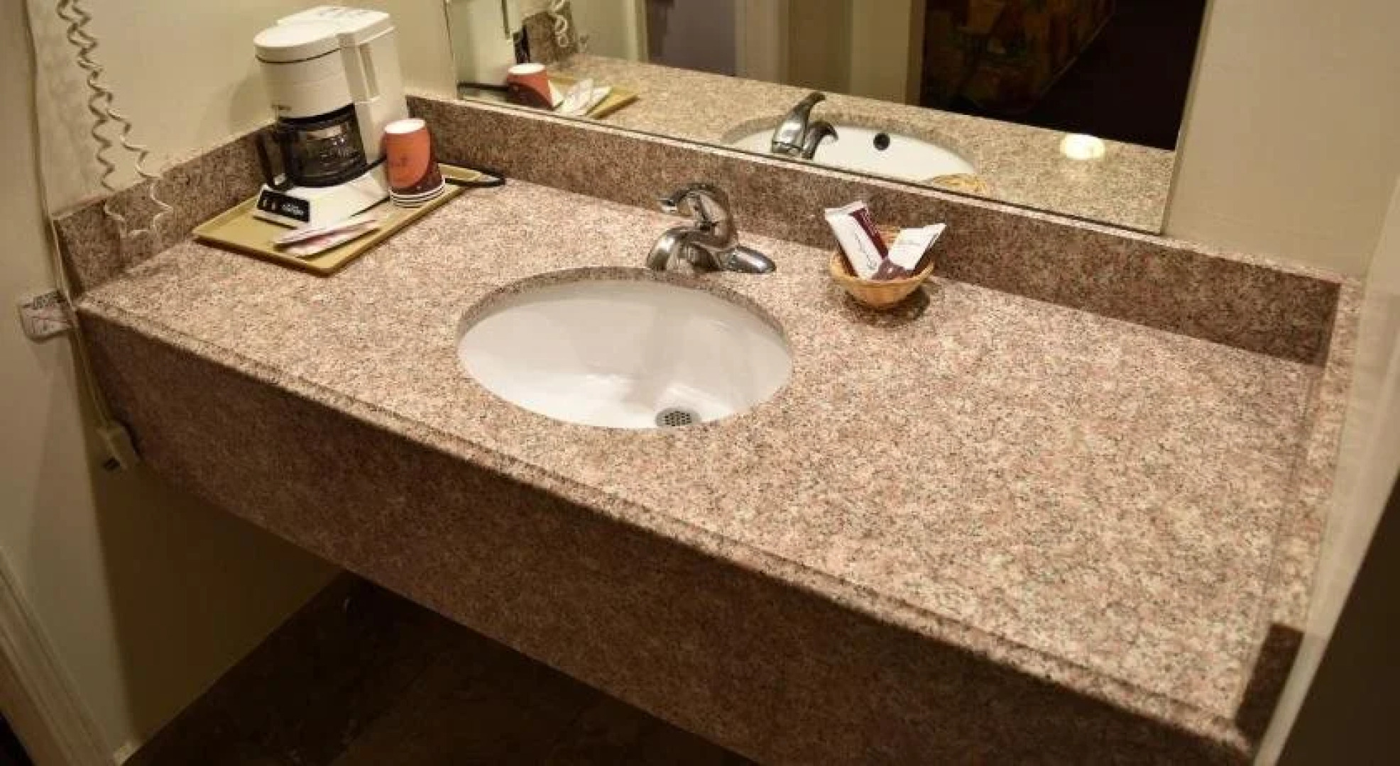 Travelodge by Wyndham Farmington