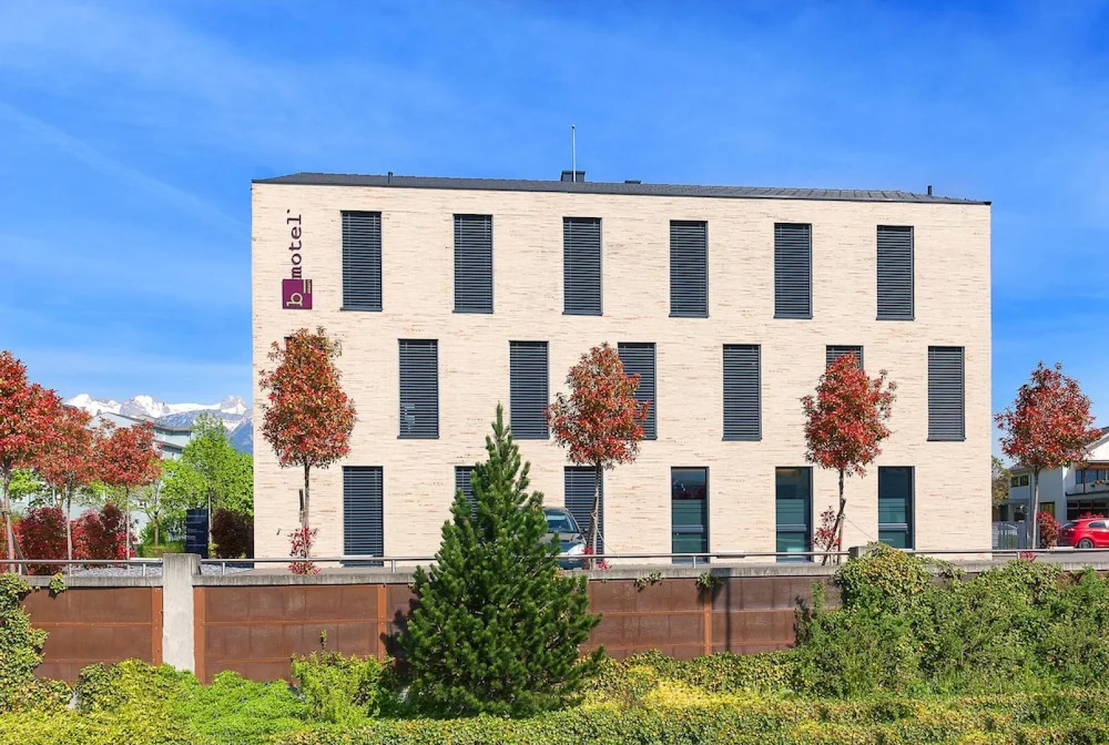 b_smart motel Sevelen