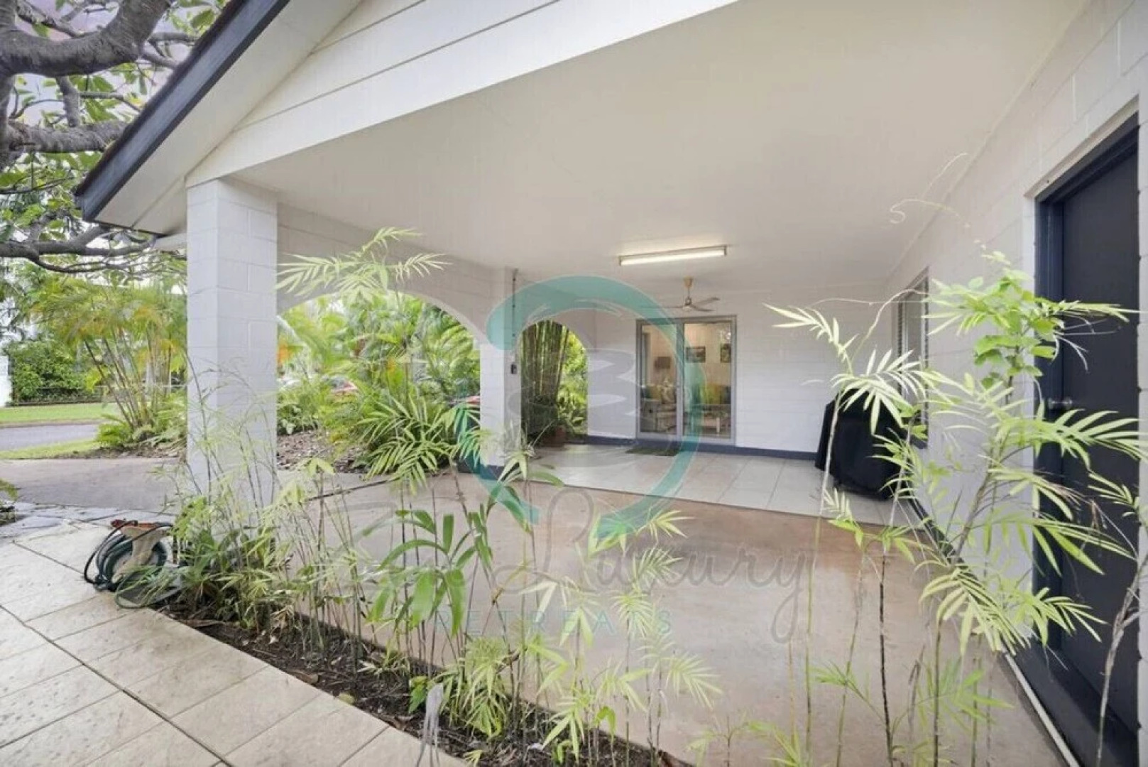 ZEN TREETOPS - 2BR Apartment with Pool