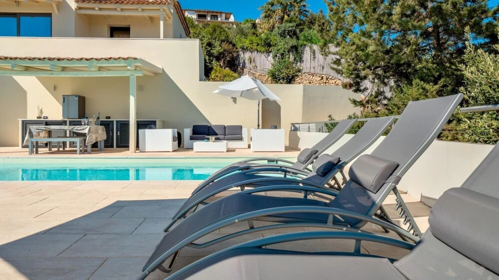 Villa Purple 10 2 in Pantogia