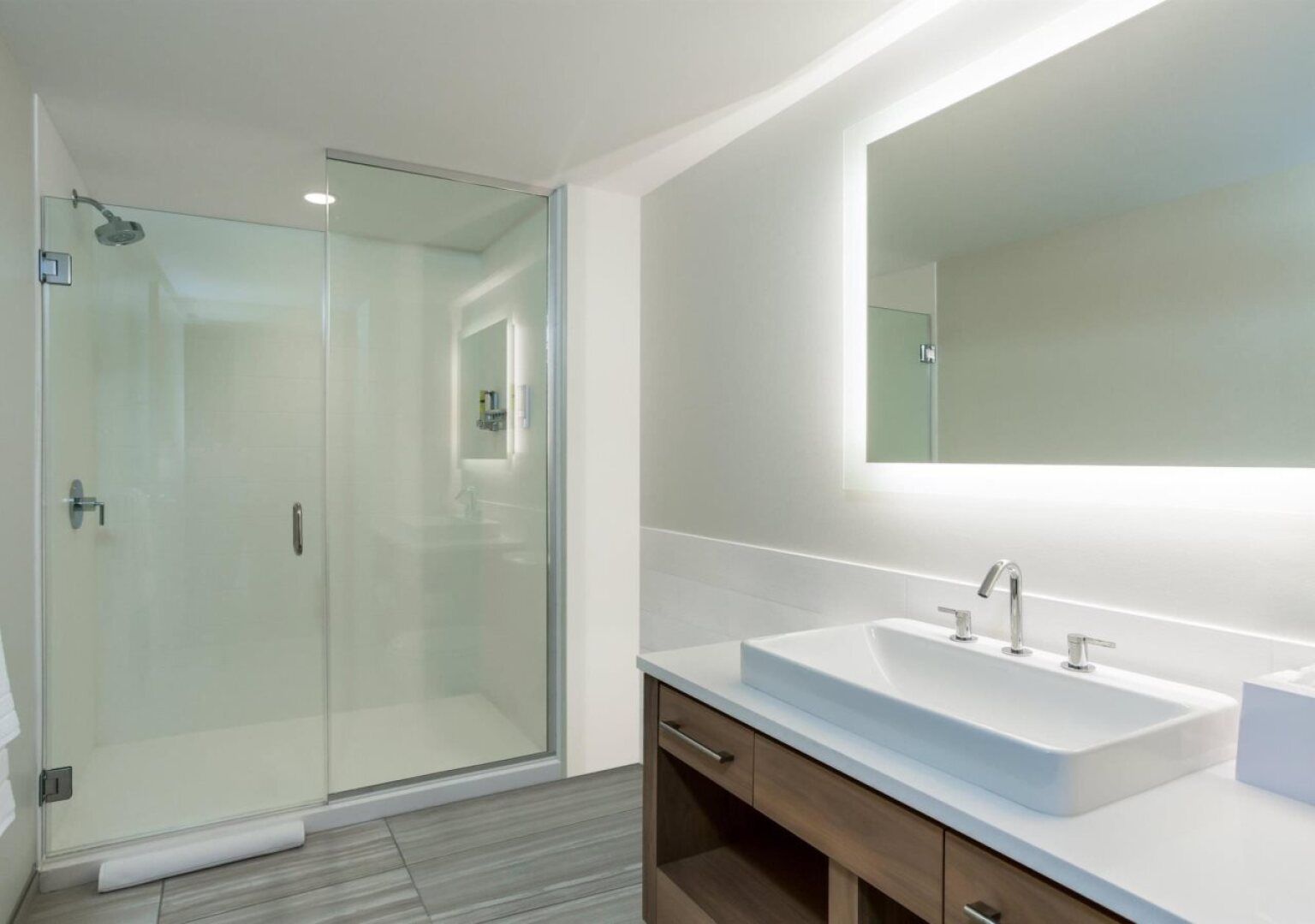 Element Austin Downtown